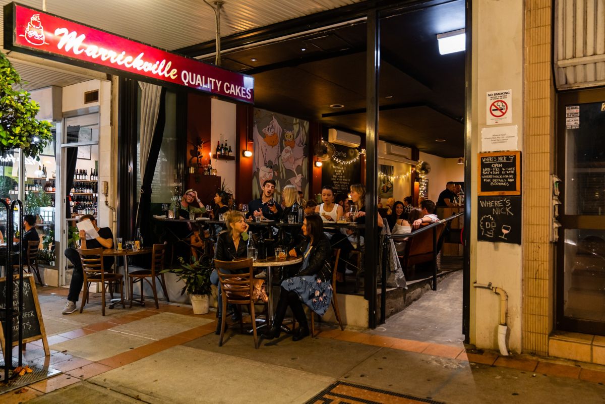 Bumper List 24 Best Bars Near Sydney Fringe Festival Venues Dan's